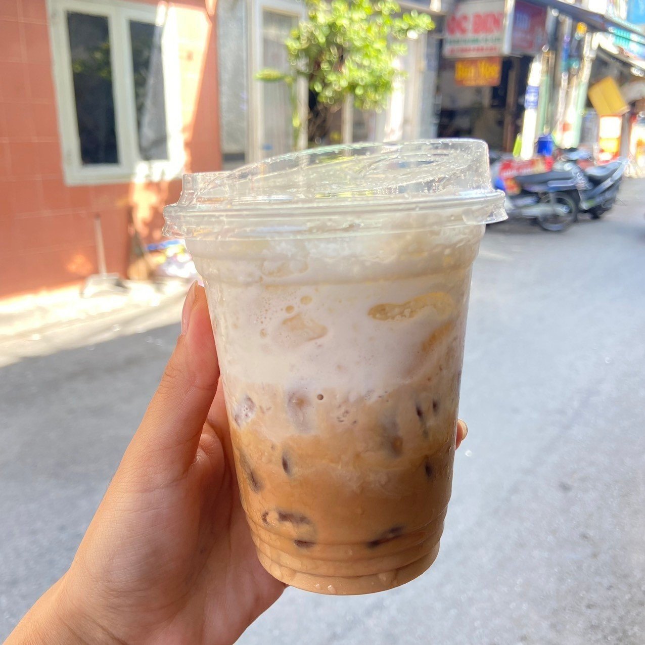 Bạc sỉu